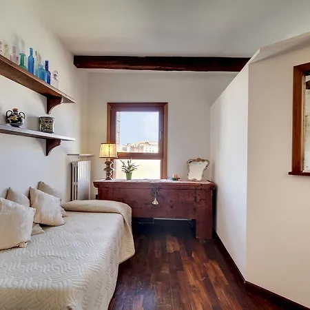 Ca' Badoer East * 베니스